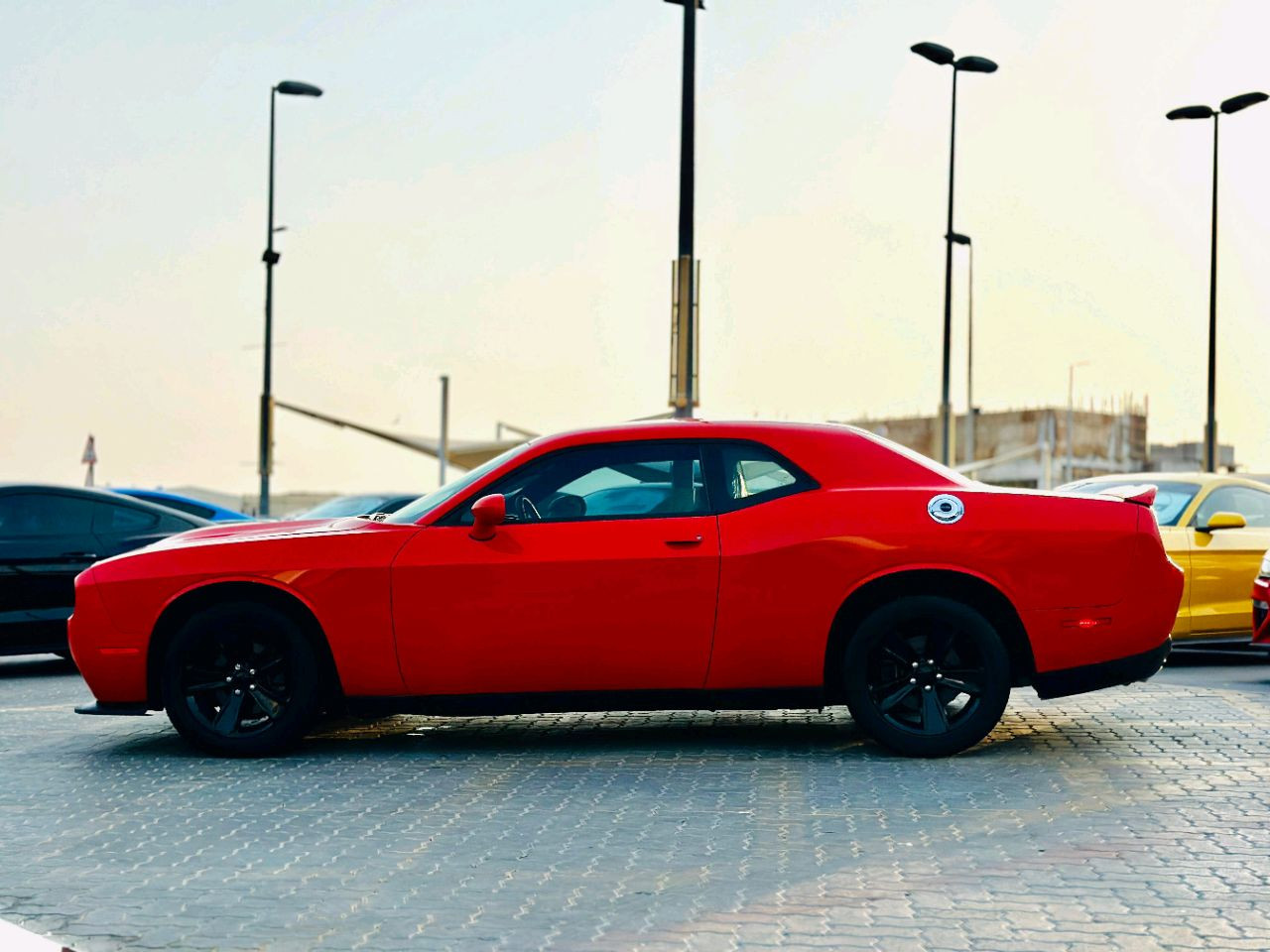 Dodge Challenger - Image 9