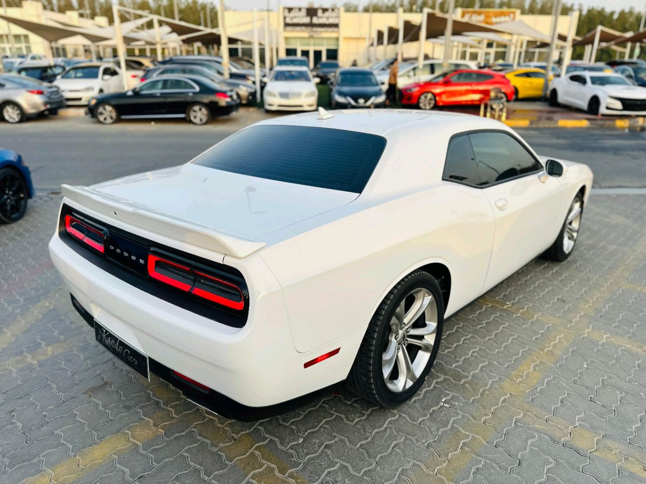 Dodge Challenger - Image 9