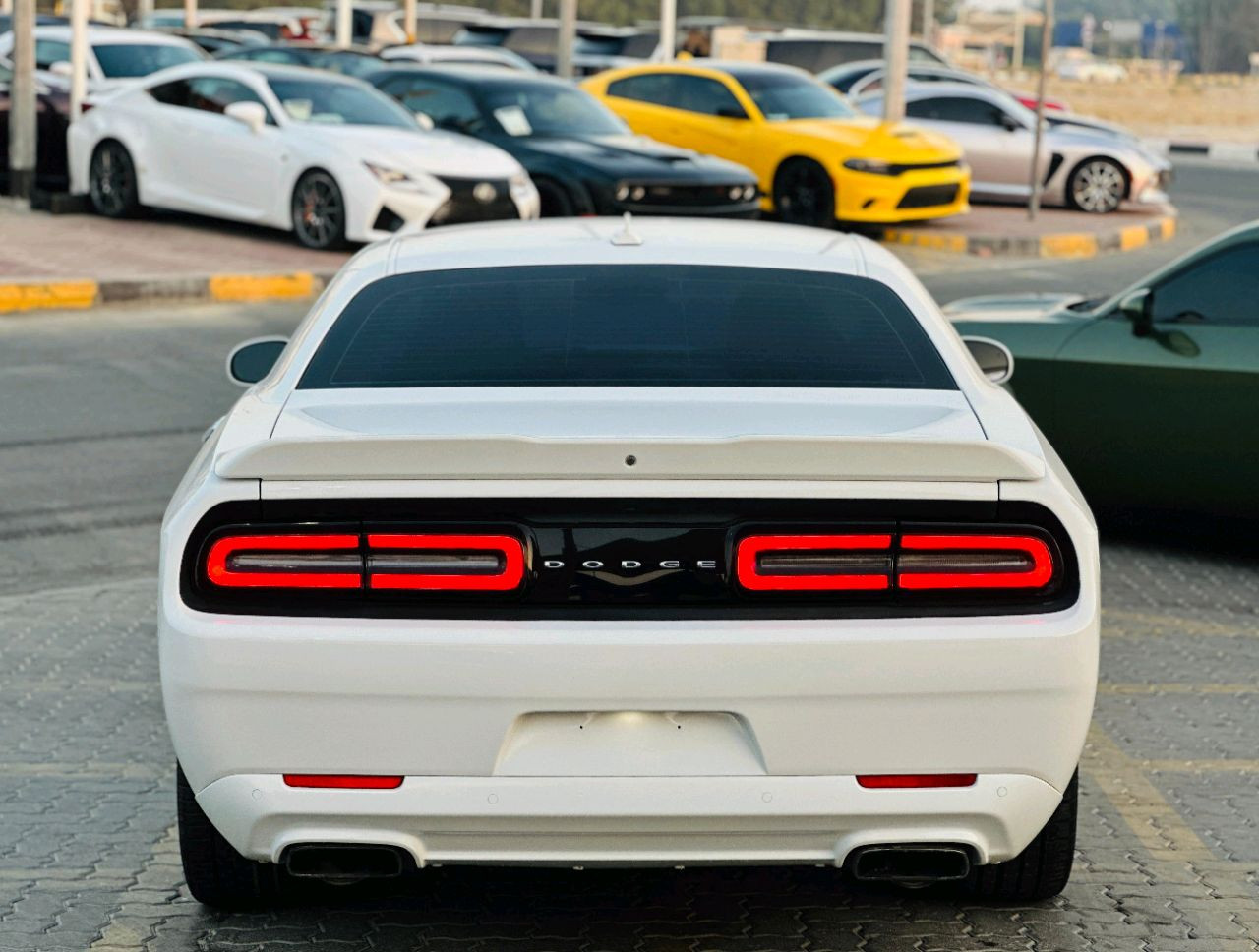 Dodge Challenger - Image 8