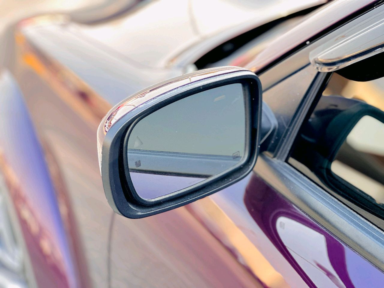 Dodge Charger - Image 9