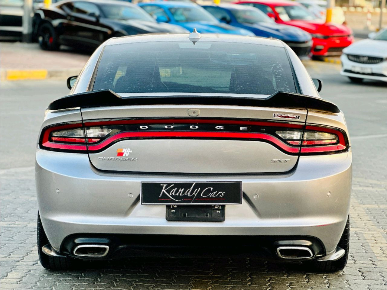 Dodge Charger - Image 6