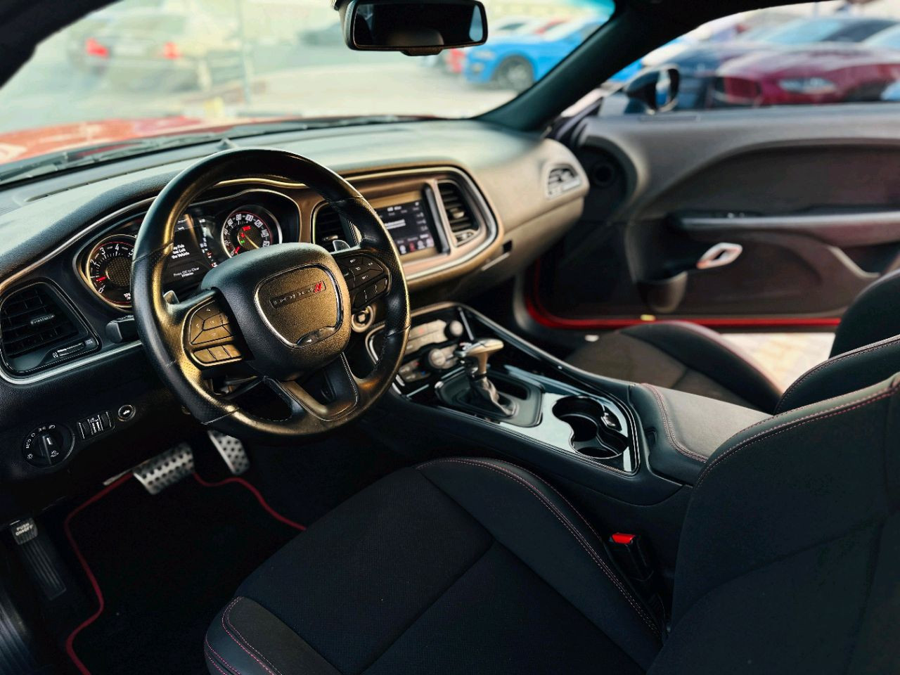 Dodge Challenger - Image 10