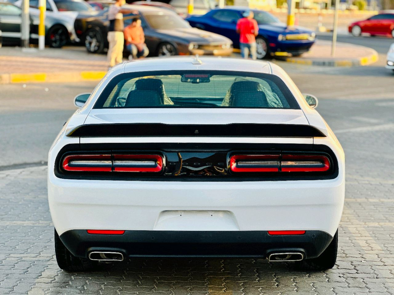 Dodge Challenger - Image 7