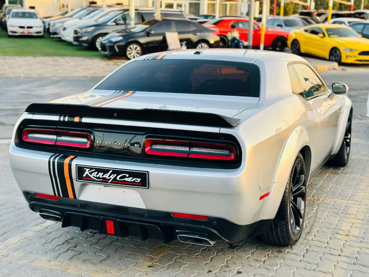 Dodge Challenger - Image 6