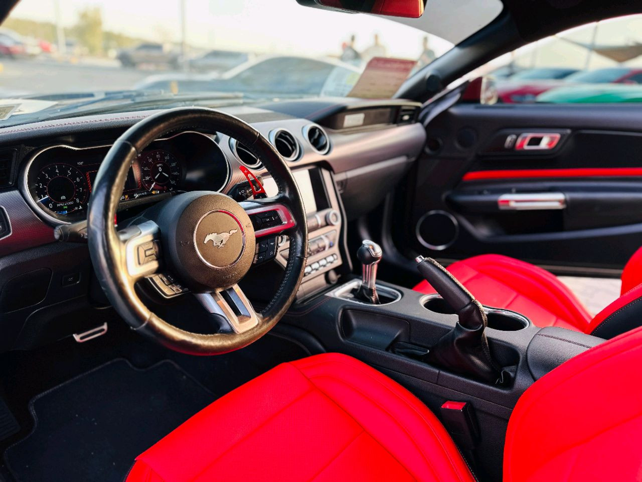 Ford Mustang - Image 11