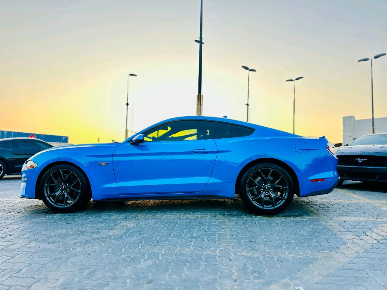 Ford Mustang - Image 9