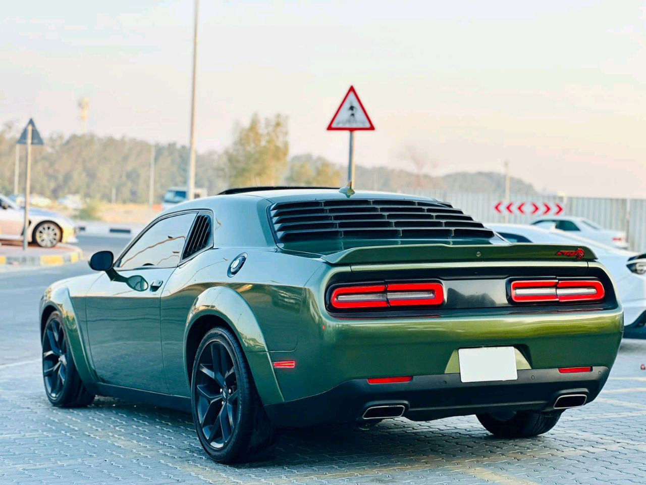 Dodge Challenger - Image 8
