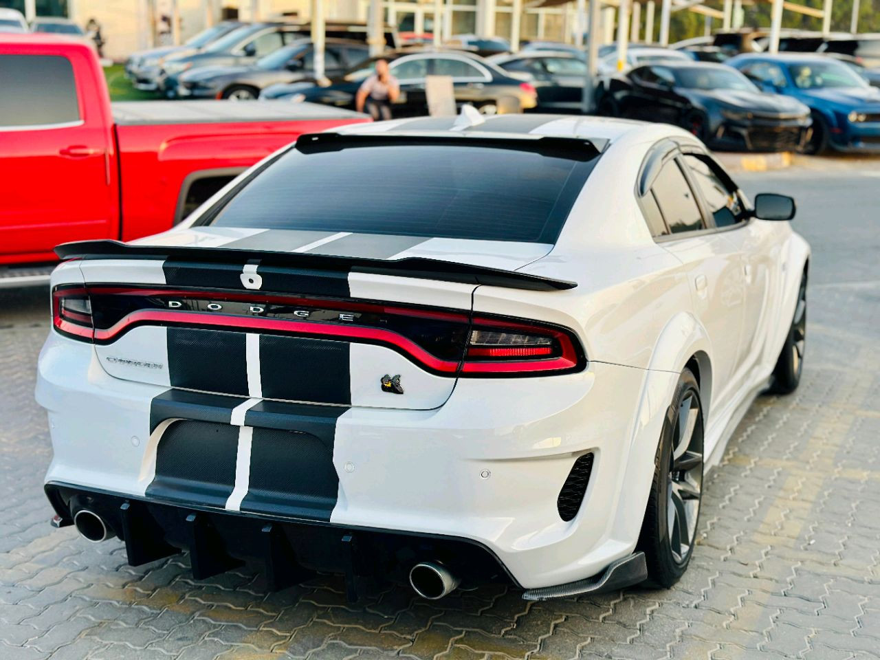Dodge Charger - Image 6