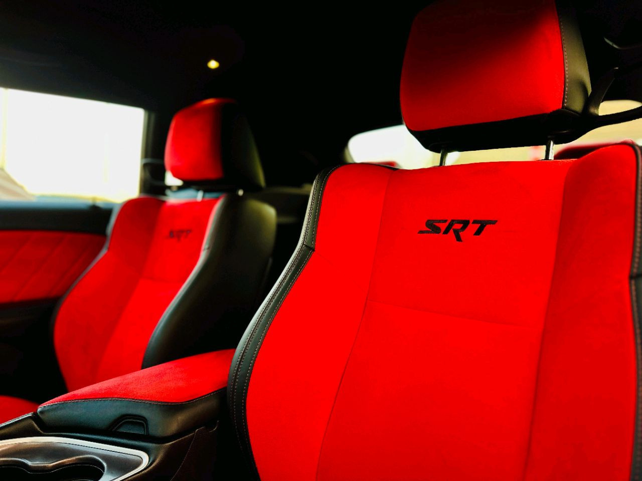 Dodge Challenger - Image 10