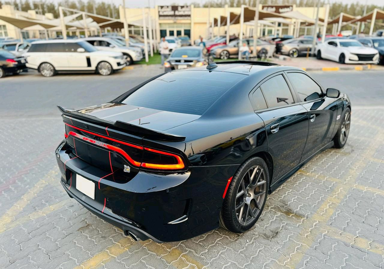Dodge Charger - Image 8