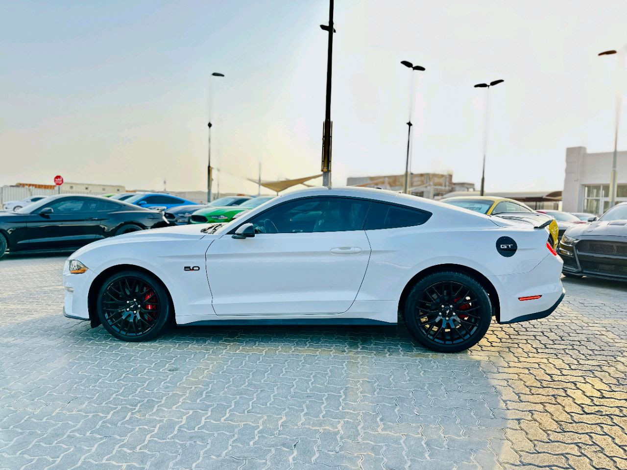 Ford Mustang - Image 8