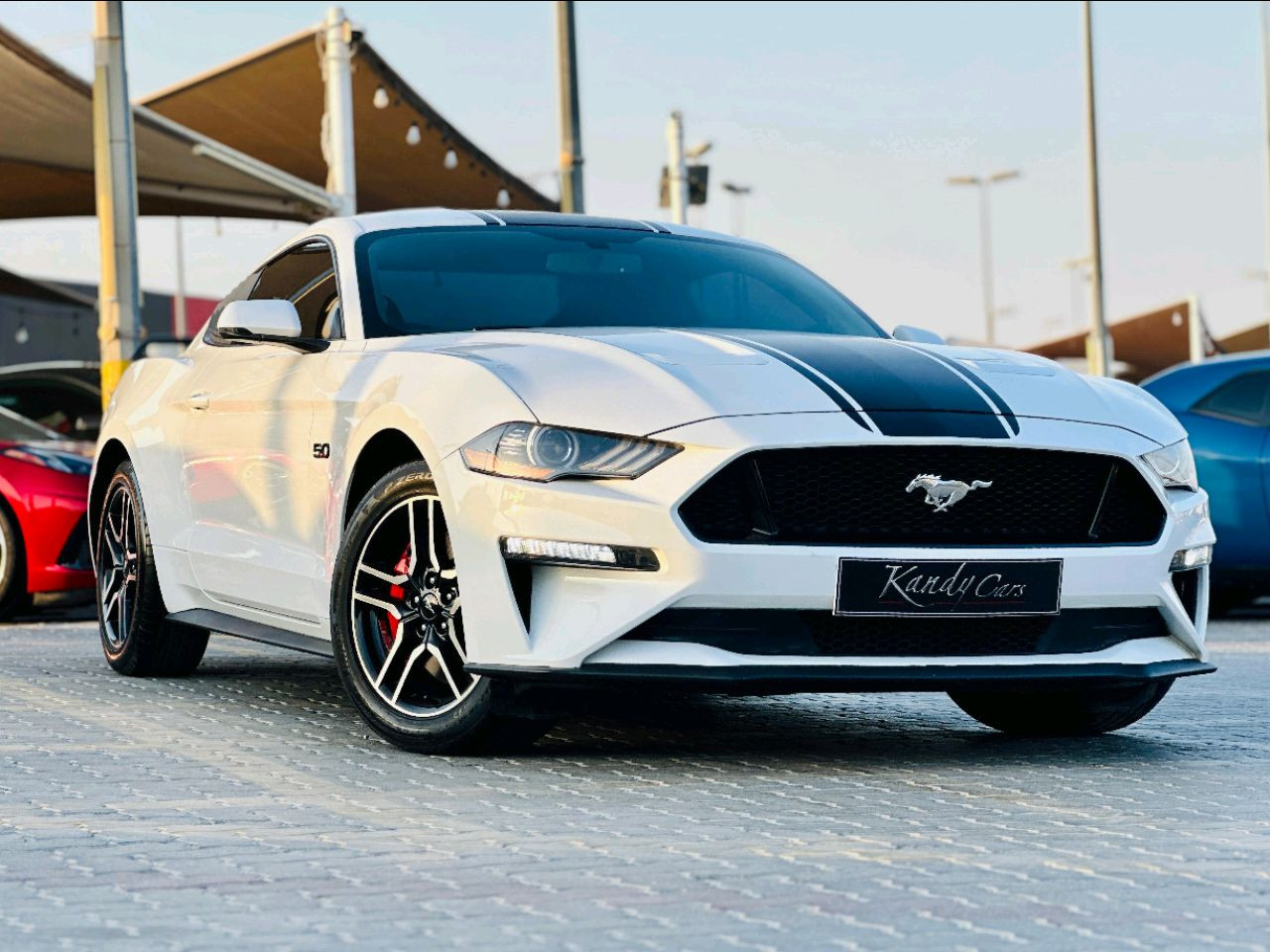 Ford Mustang - Image 4
