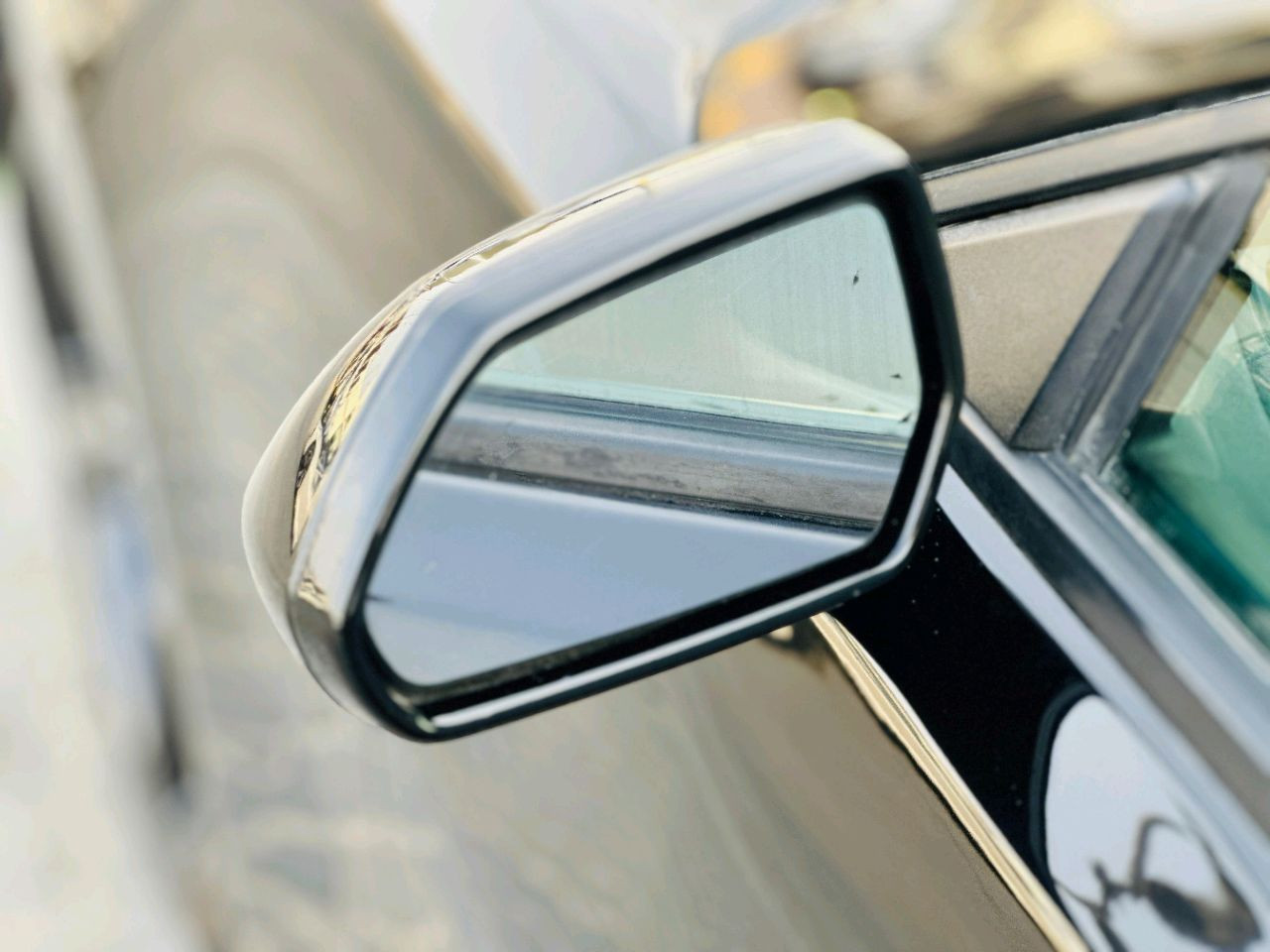 Chevrolet Camaro - Image 10