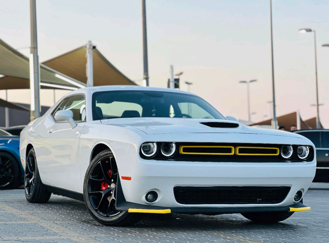 Dodge Challenger - Image 4