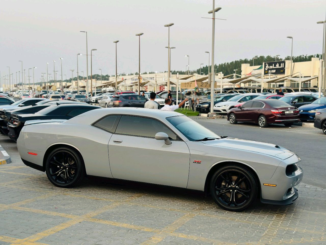 Dodge Challenger - Image 5