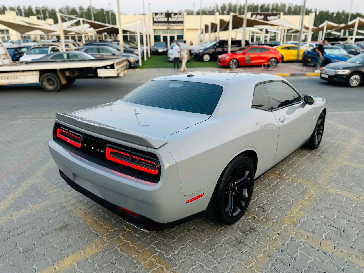 Dodge Challenger - Image 6