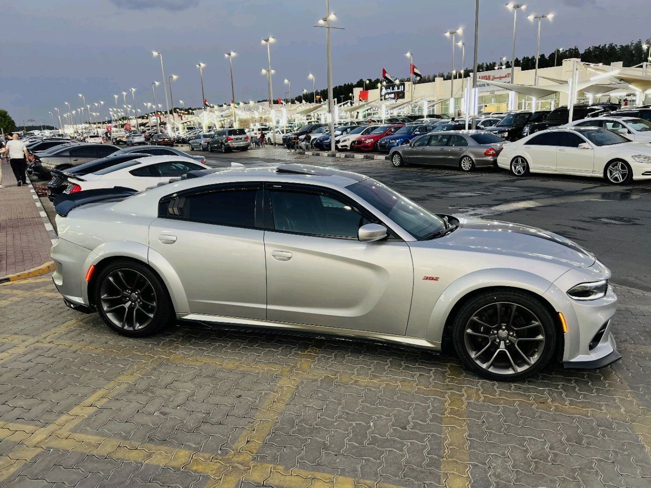 Dodge Charger - Image 2