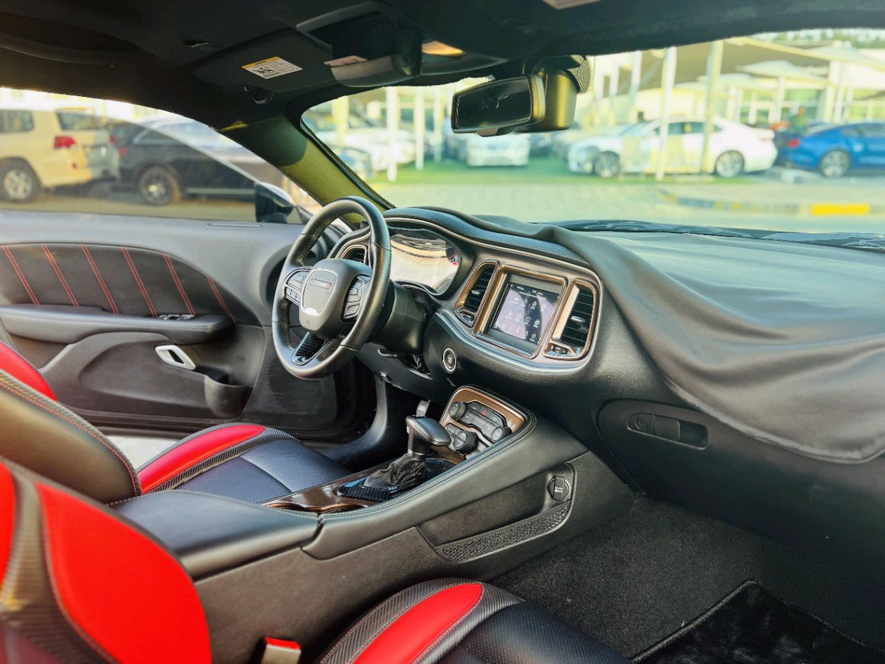 Dodge Challenger - Image 10