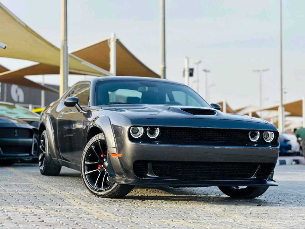 Dodge Challenger - Image 4