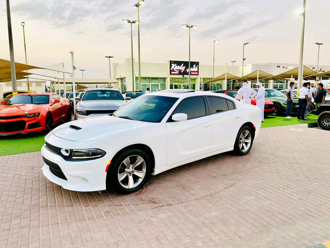 Dodge Charger - Image 2