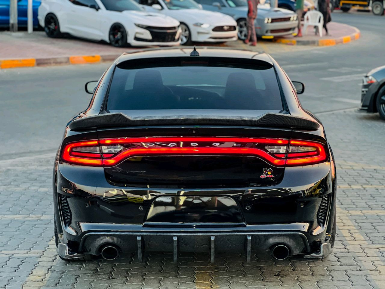 Dodge Charger - Image 4