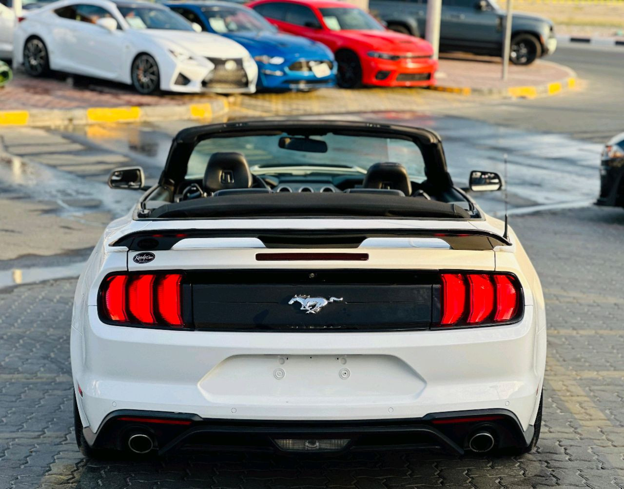 Ford Mustang - Image 7