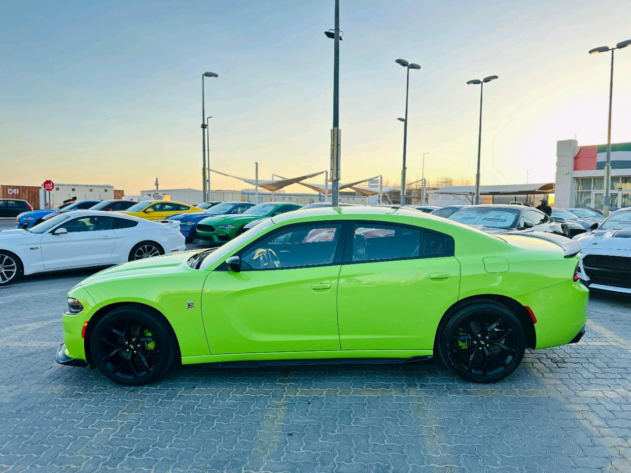 Dodge Charger - Image 11