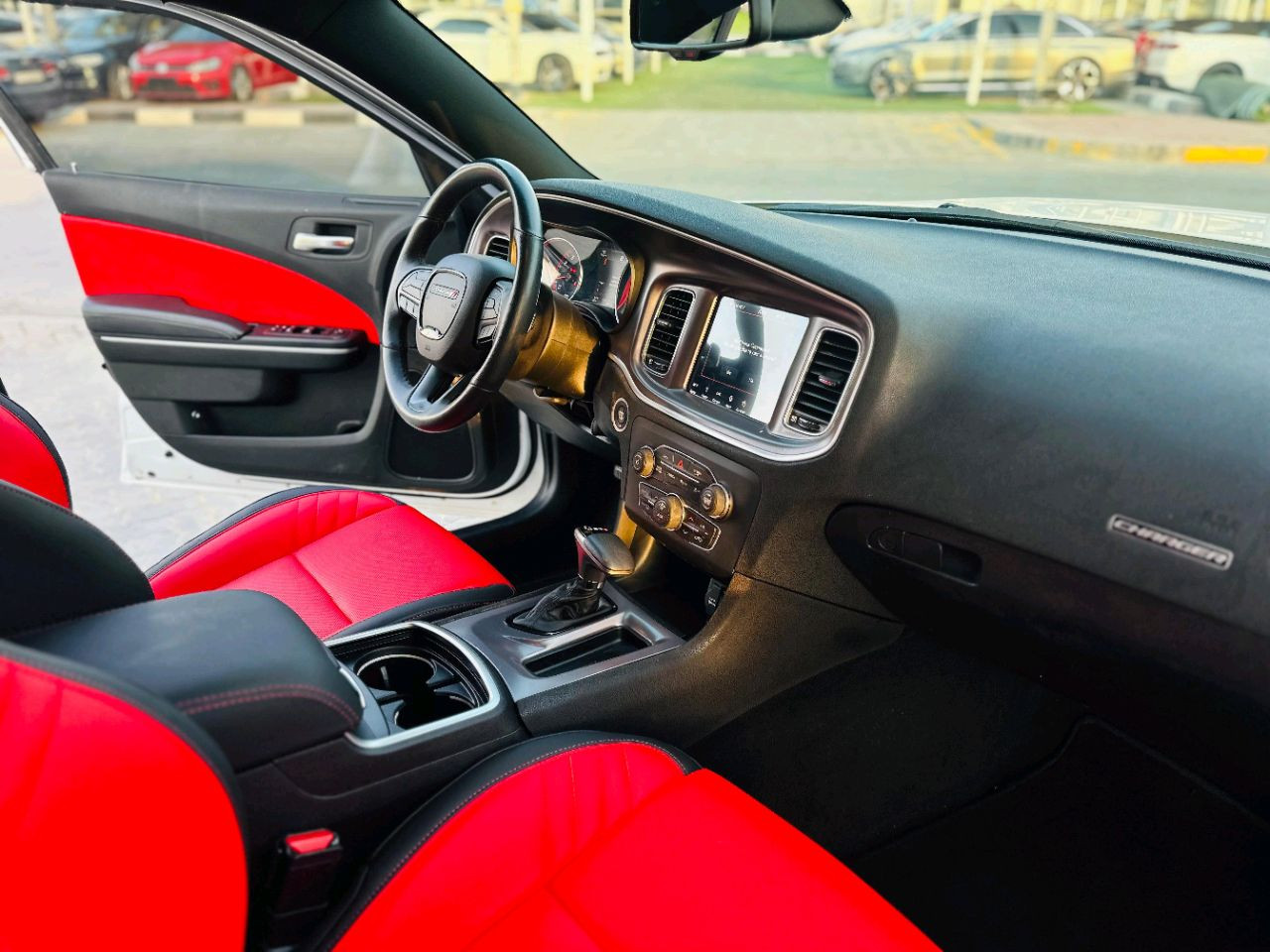 Dodge Charger - Image 25