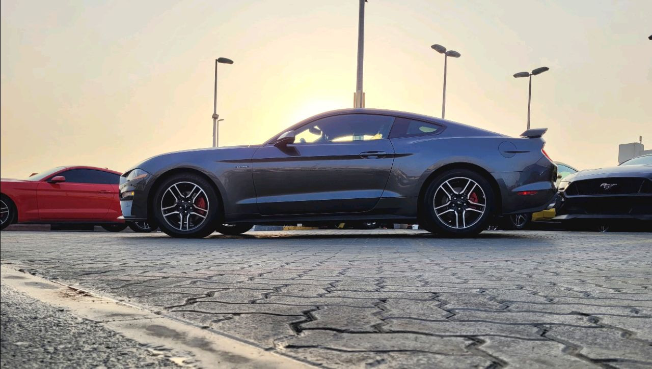 Ford Mustang - Image 8