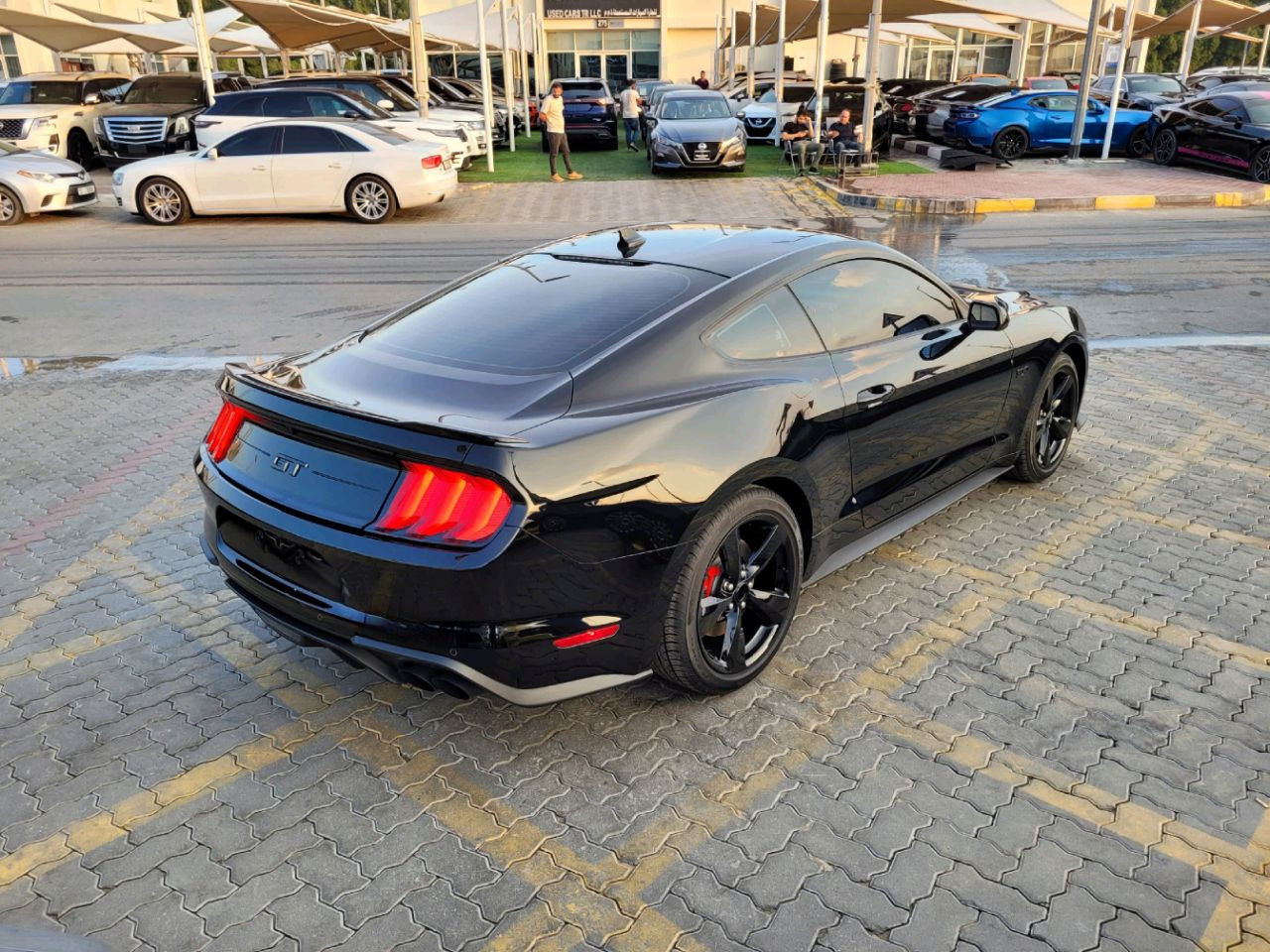 Ford Mustang - Image 6