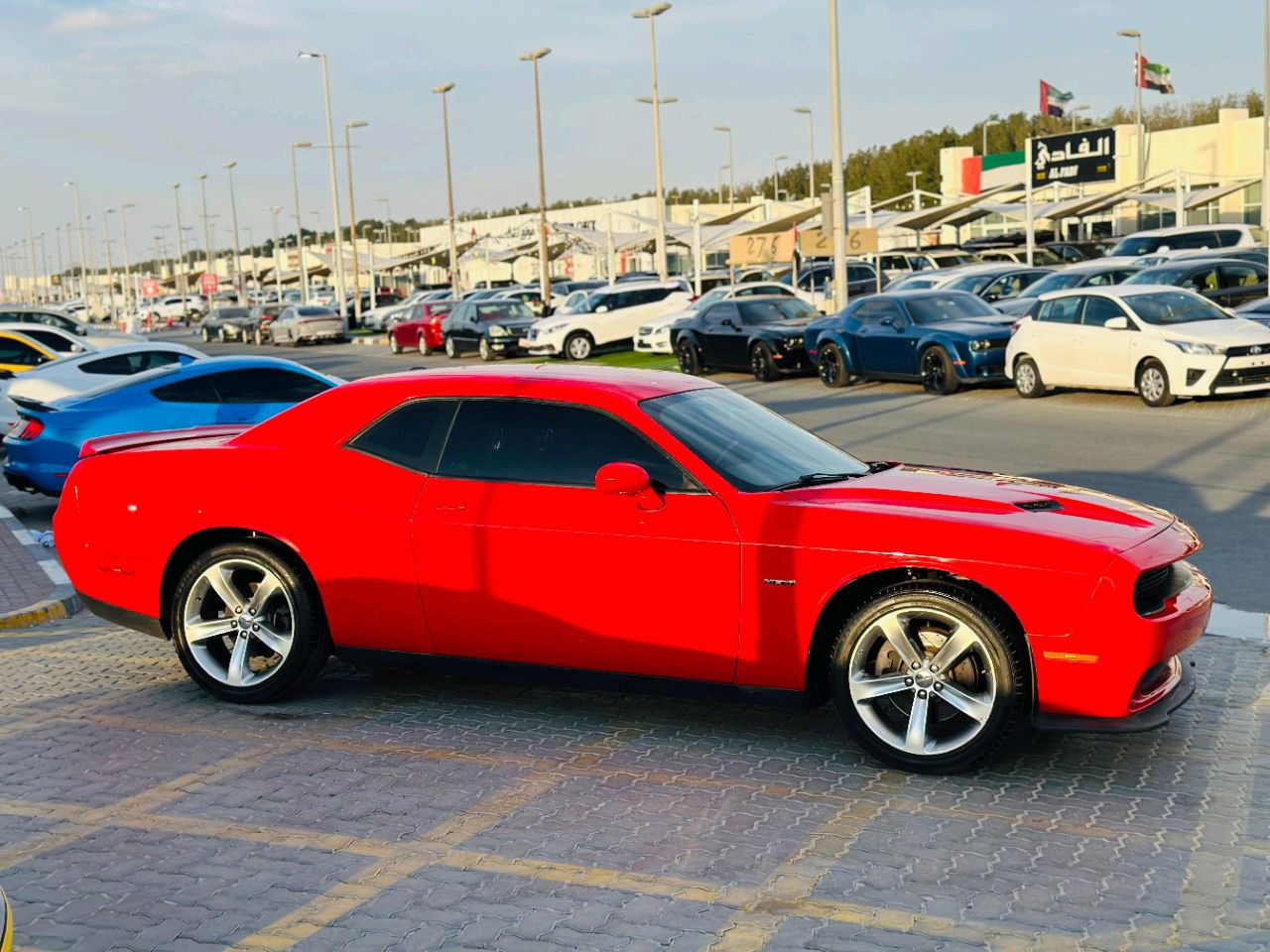 Dodge Challenger - Image 5