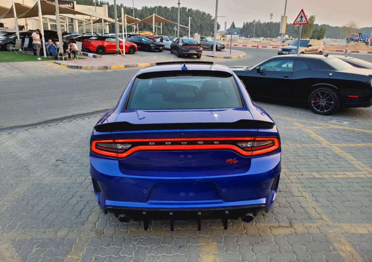 Dodge Charger - Image 5