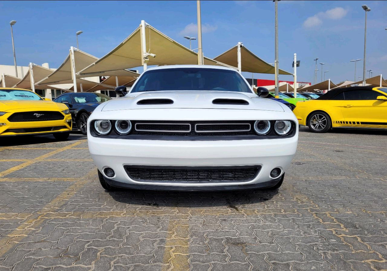 Dodge Challenger - Image 3