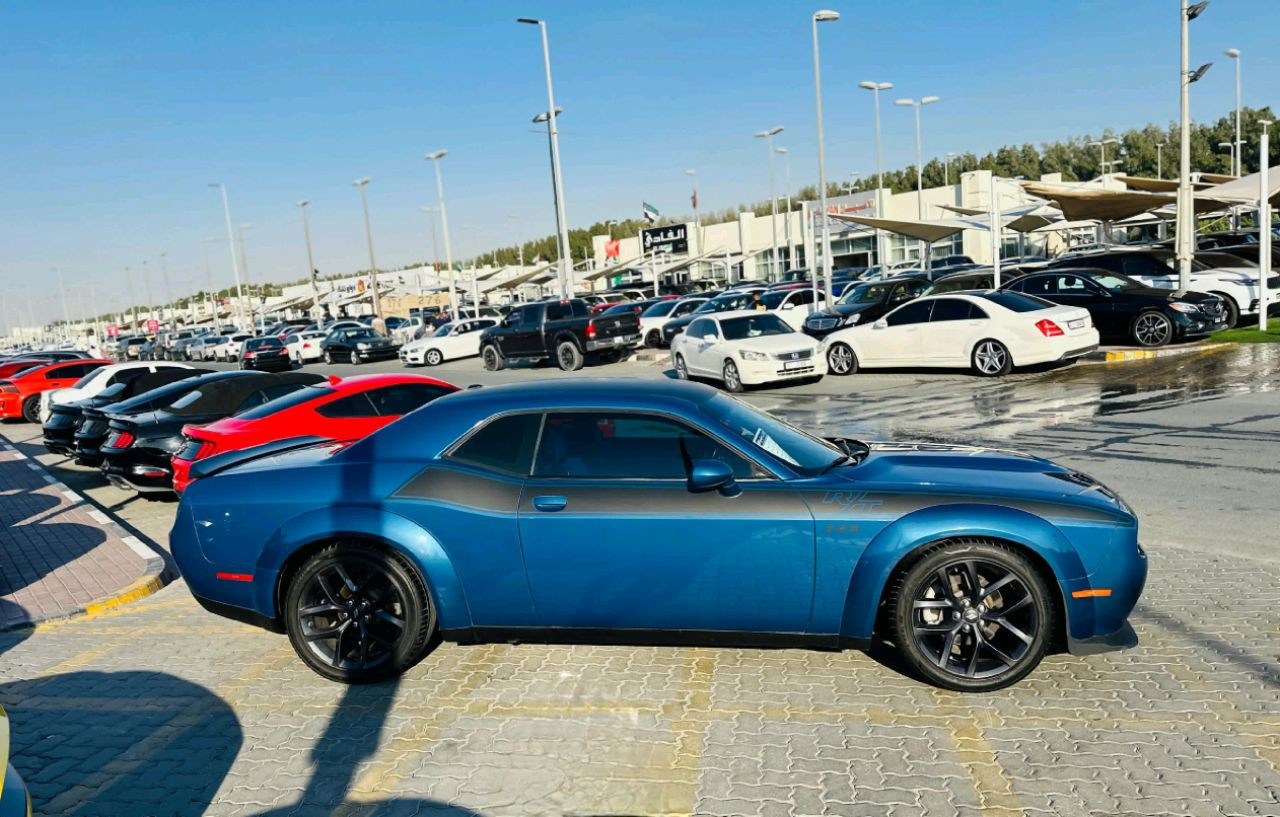 Dodge Challenger - Image 5