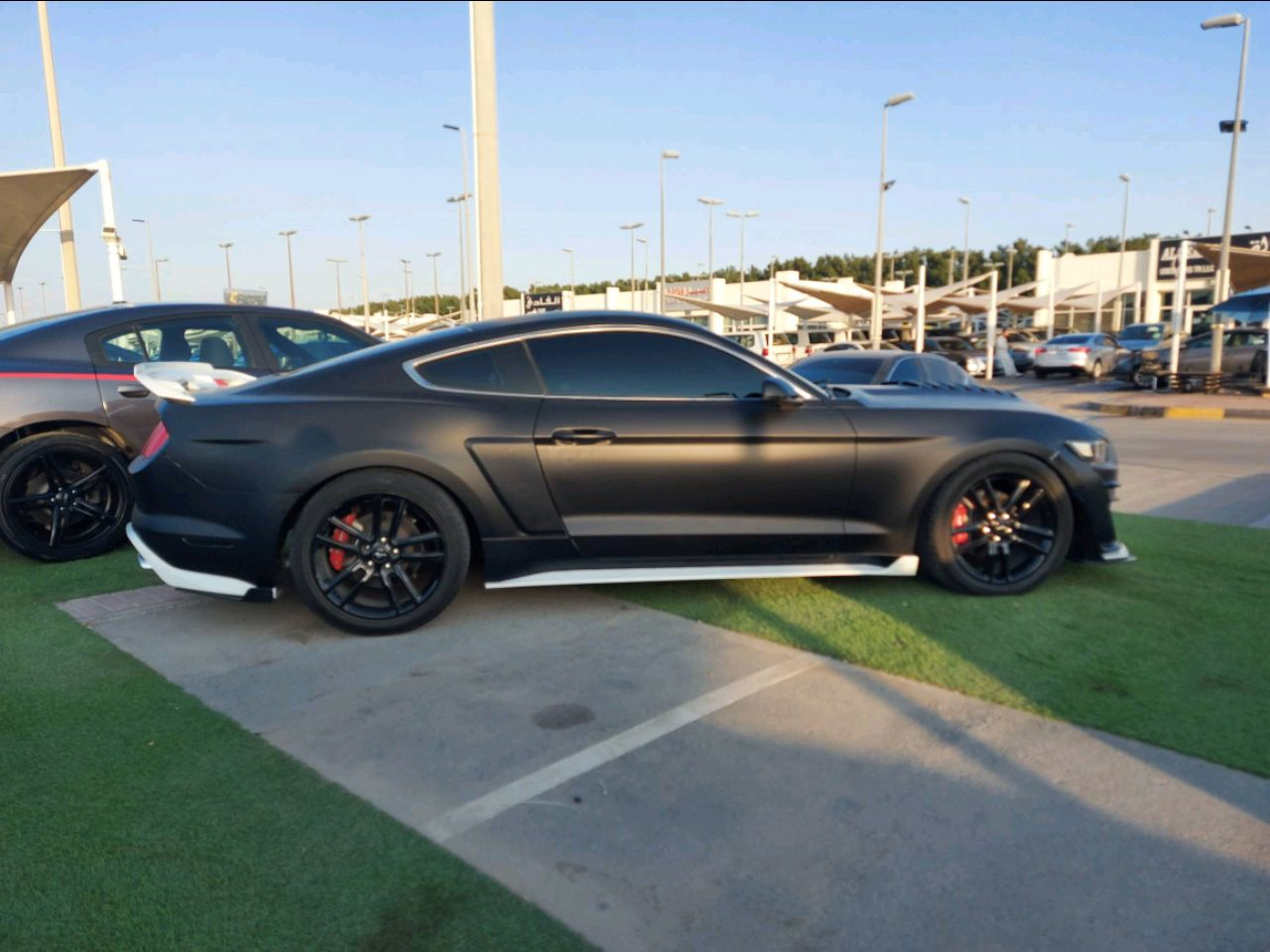 Ford Mustang - Image 5