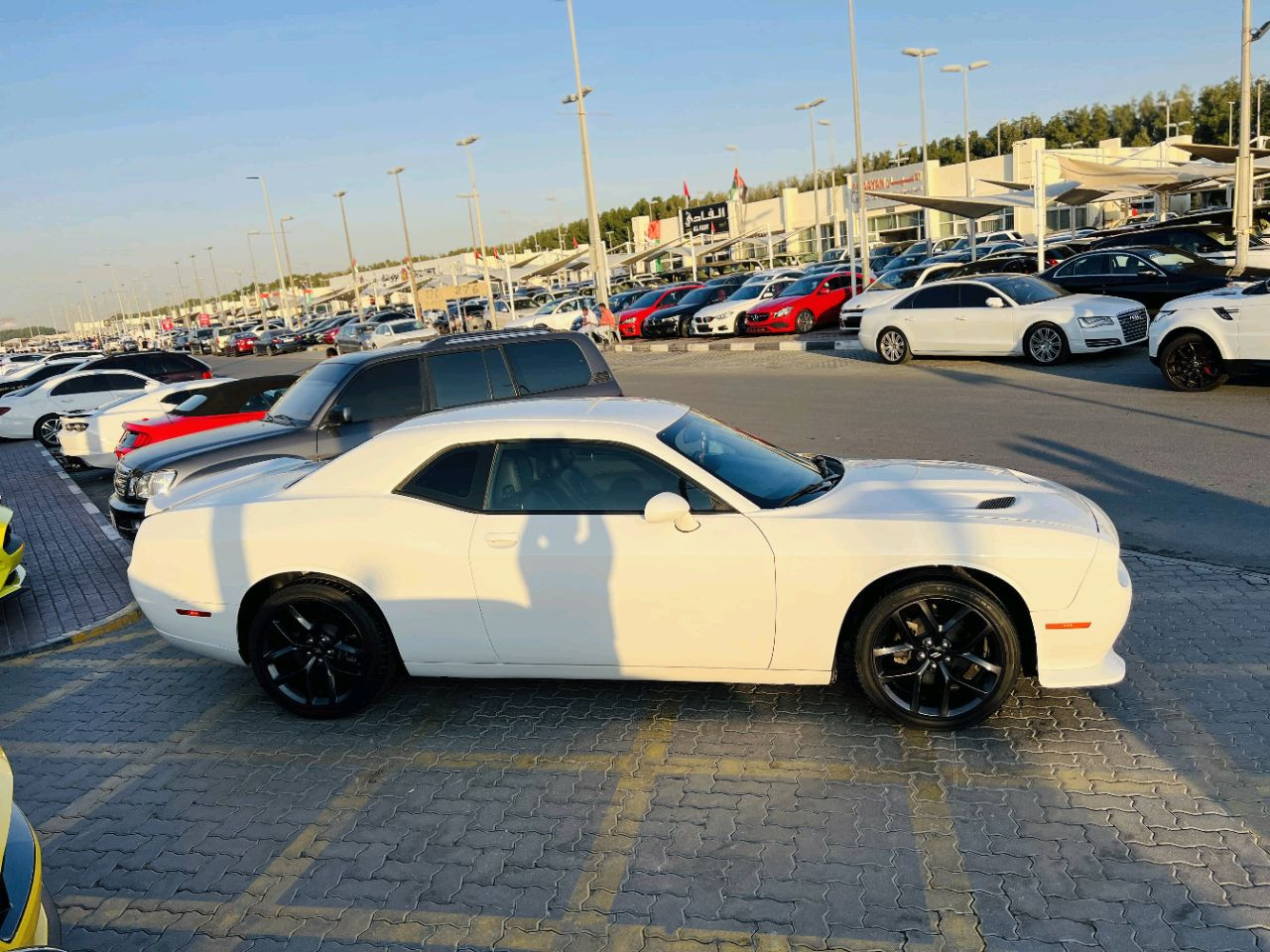 Dodge Challenger - Image 5