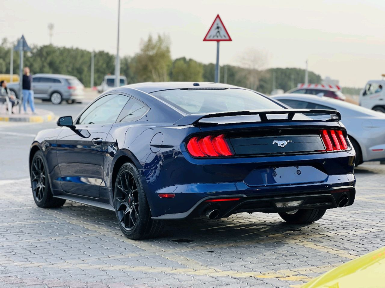 Ford Mustang - Image 7