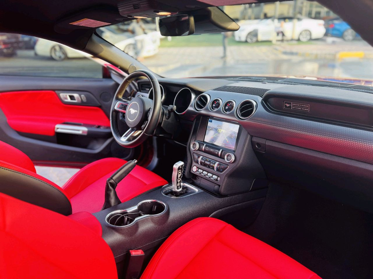 Ford Mustang - Image 10