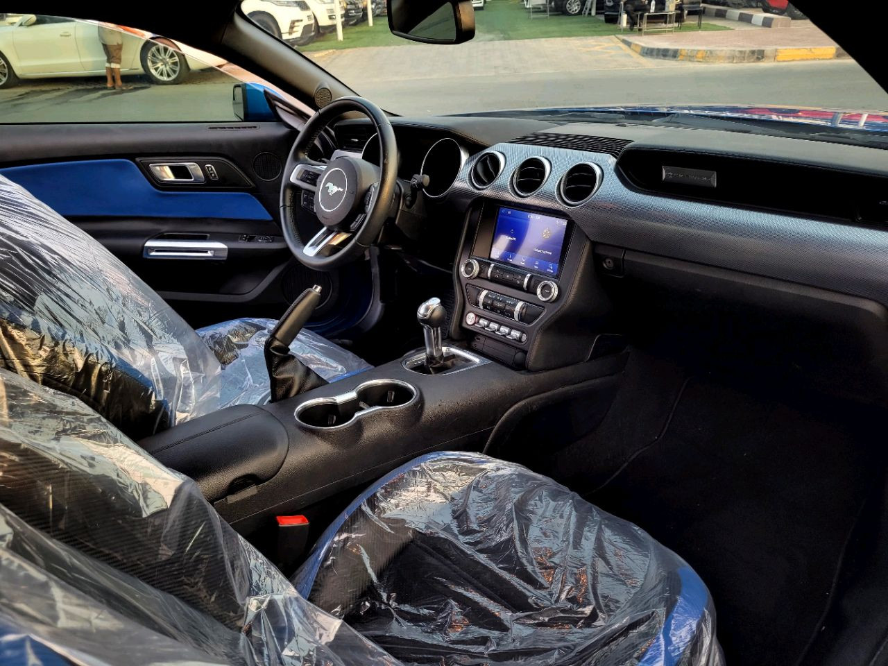 Ford Mustang - Image 9
