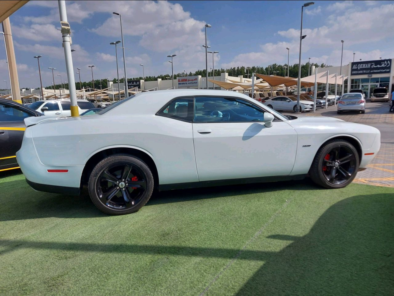 Dodge Challenger - Image 4