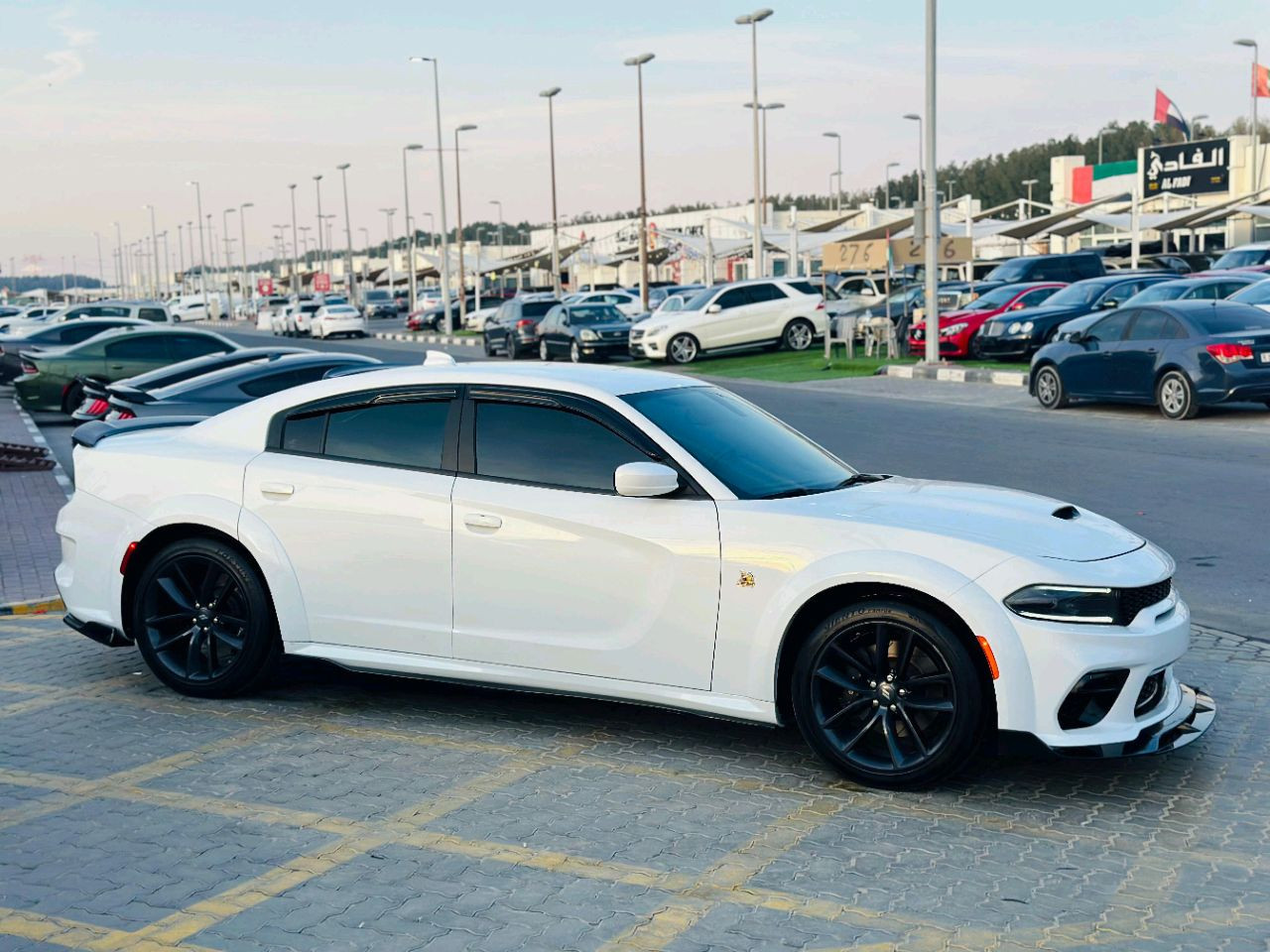 Dodge Charger - Image 5