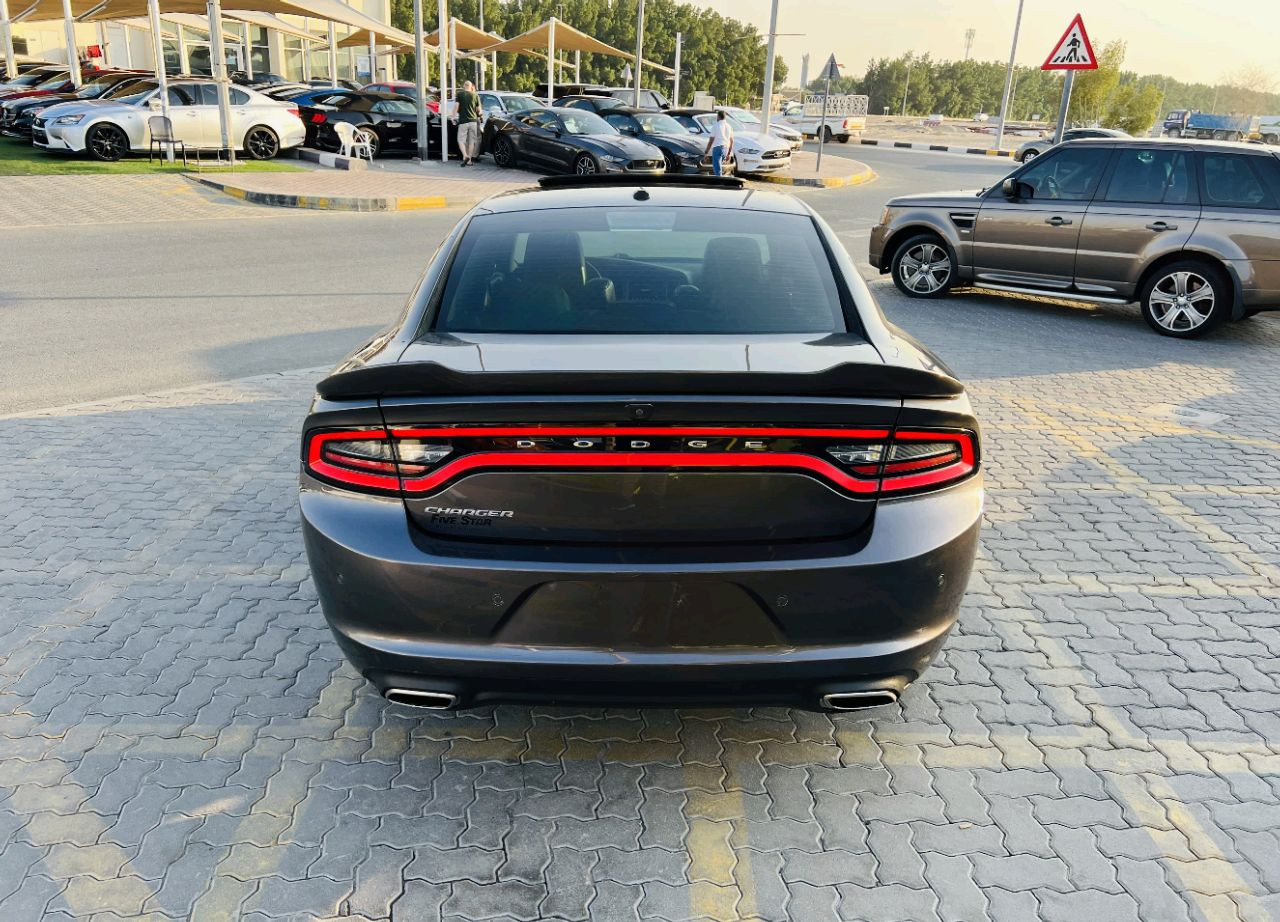 Dodge Charger - Image 3