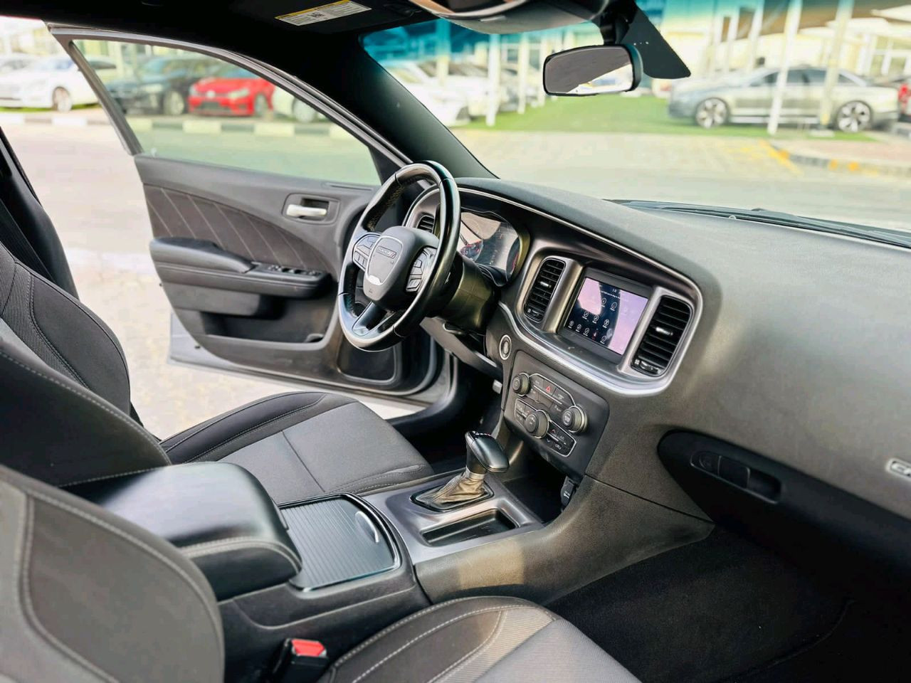 Dodge Charger - Image 14