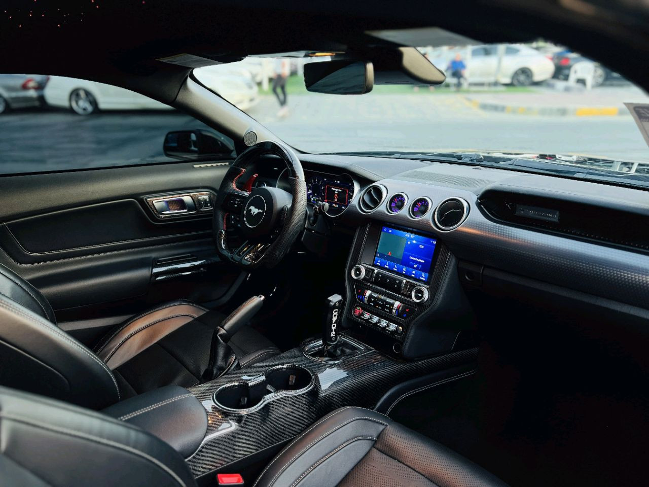 Ford Mustang - Image 11