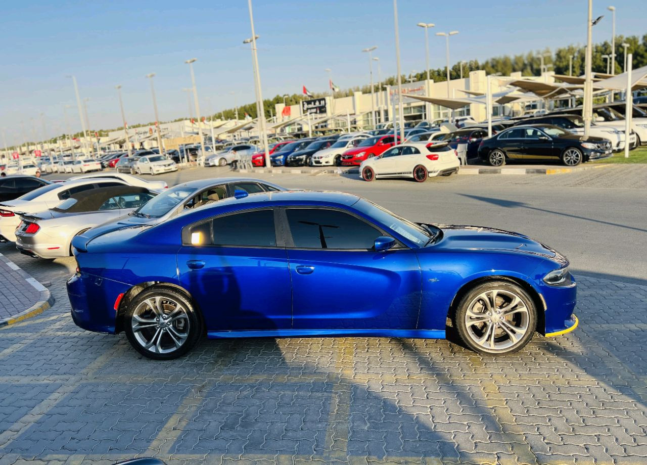 Dodge Charger - Image 5