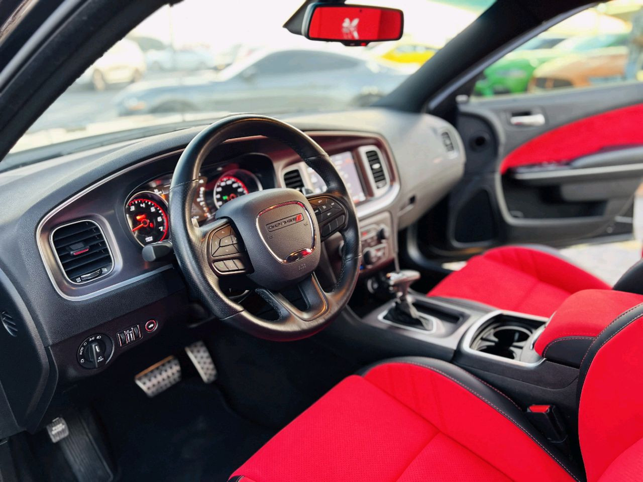 Dodge Charger - Image 6