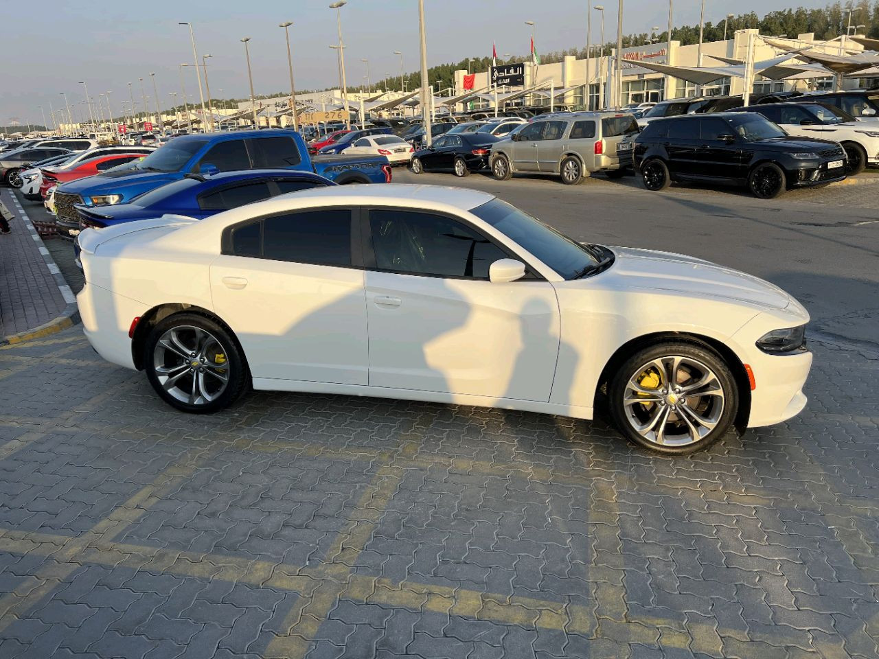 Dodge Charger - Image 5
