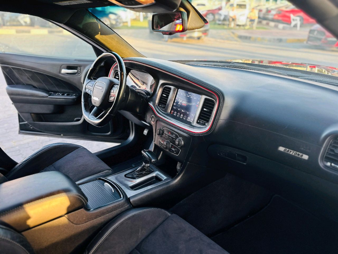 Dodge Charger - Image 10