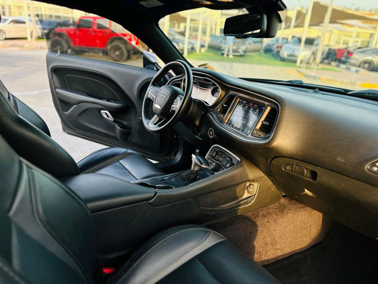 Dodge Challenger - Image 9