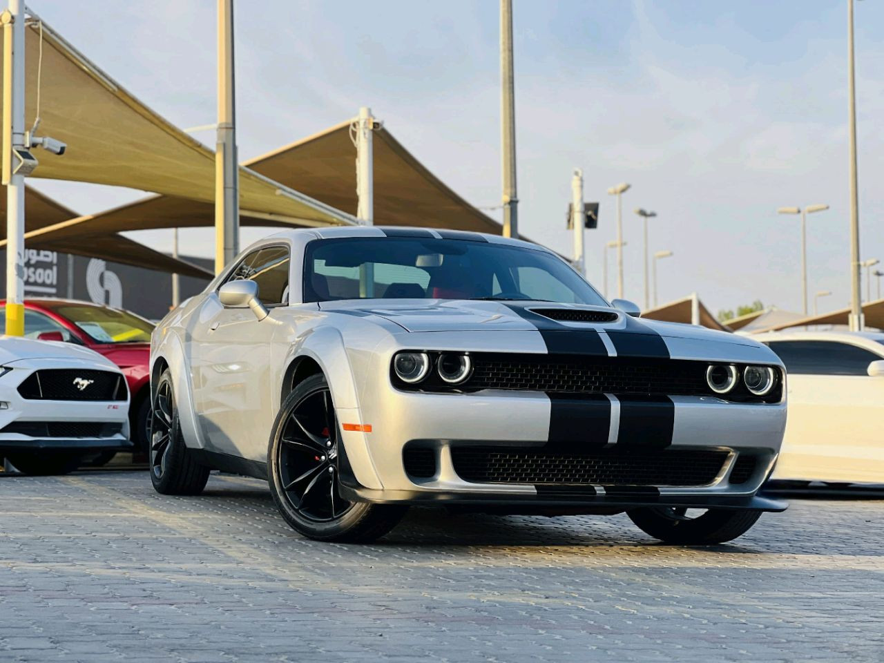 Dodge Challenger - Image 2